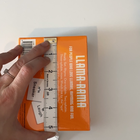 Llama Rama THE FAST-ACTION, FUN-FILLED RHYMING GAME - Picture 6 of 8